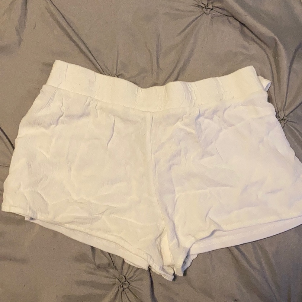 Shorts - Picture 2 of 2